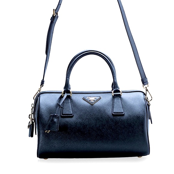 - PRADA leather - Picture 2 of 16